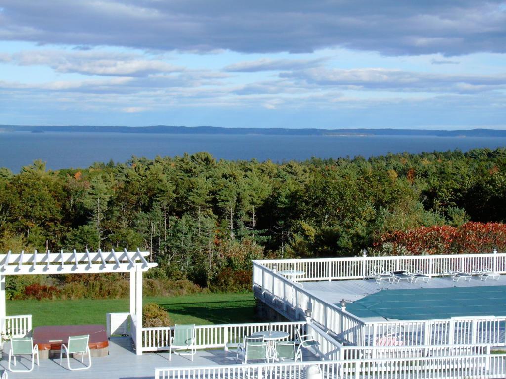 Acadia Ocean View Hotel Бар Харбор Экстерьер фото